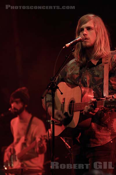 WOLVES AND MOONS - 2012-12-11 - PARIS - Gaite Lyrique - 